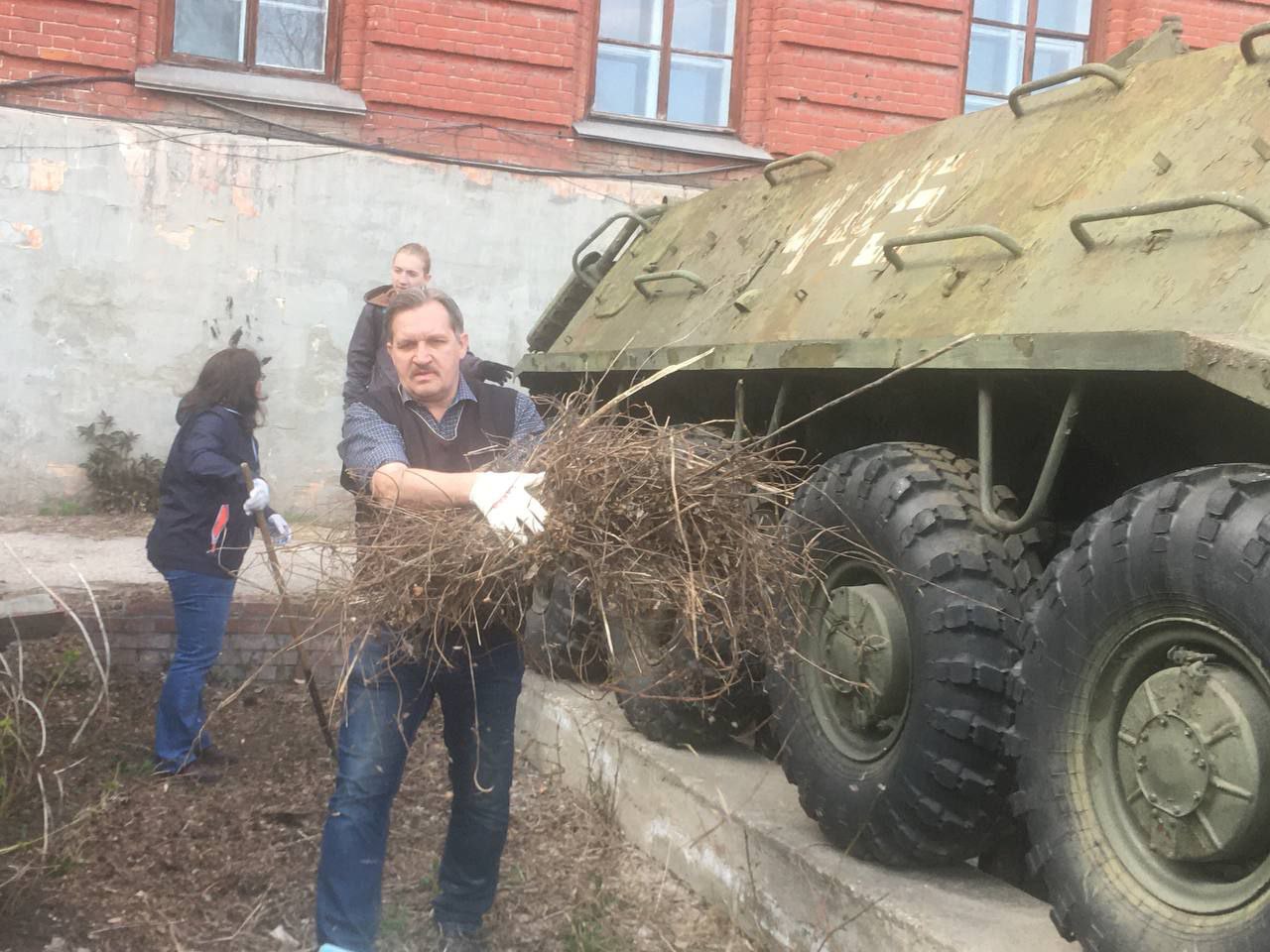 Улновости ульяновск новости. Субботник. Ленин на субботнике. 22 Апреля Ленинский субботник. Субботник мероприятия в Отрадном.