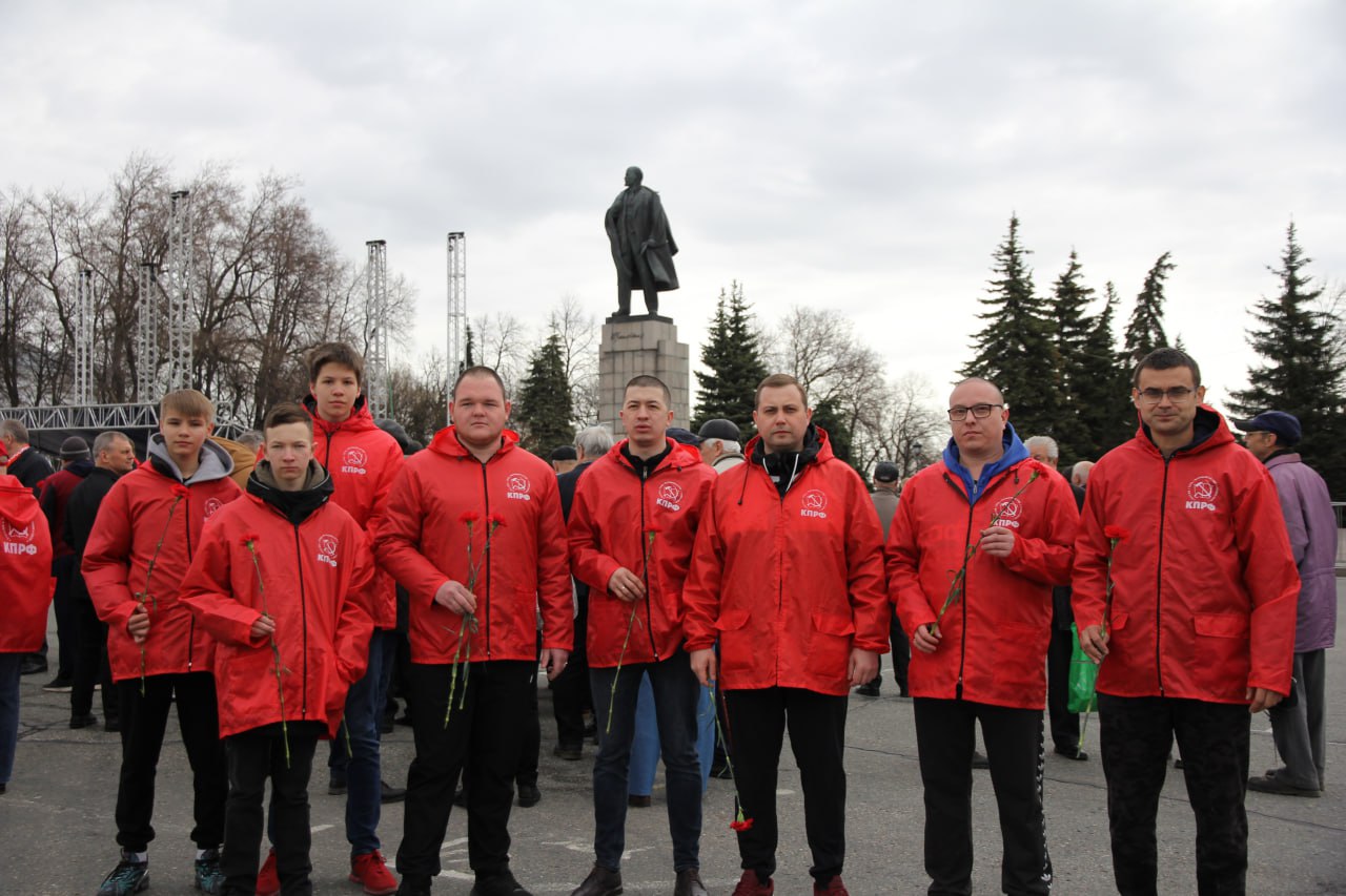 Депутаты КПРФ Ульяновск. День рождения Ленина КПРФ. Фракция КПРФ.